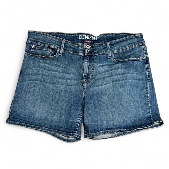 Denizen from Levi’s Women’s‎ Blue Denim Shorts - Size 16 Summer Beach Classic - Picture 1 of 13